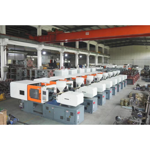 Plastic Injection Machine 170ton injection molding machine with auxiliary Supplier